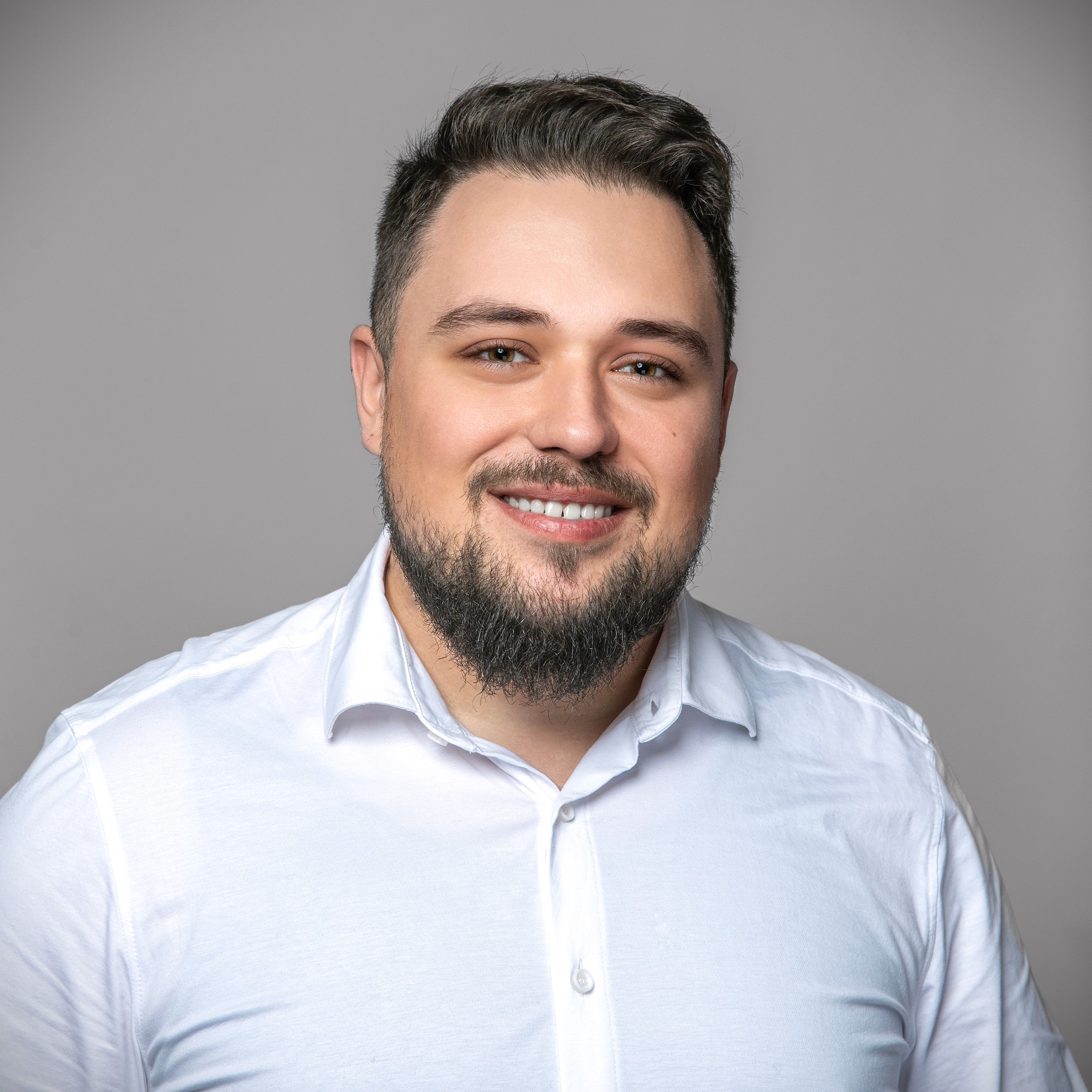 photo of Gafar Neymatov, owner of OffsetStudio